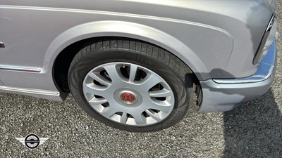 Lot 580 - 2004 BENTLEY ARNAGE R AUTO