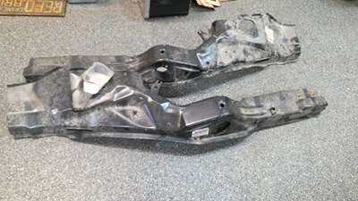 Lot 523 - PAIR OF PORSCHE 911 1998 CHASSIS REPAIR PANEL