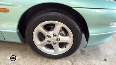 Lot 77 - 1995 FORD PROBE 24V