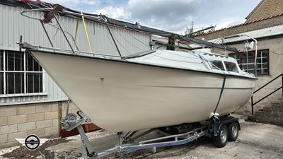 Lot 89 - SAILFISH 25