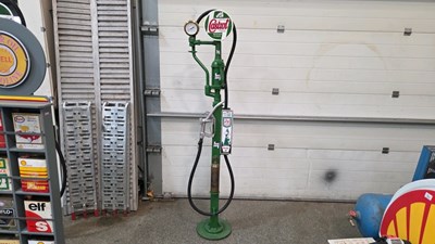 Lot 623 - ORNAMENTAL CASTROL PUMP