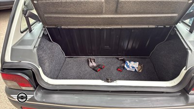 Lot 660 - 1995 ROVER 111I