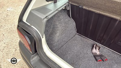 Lot 660 - 1995 ROVER 111I