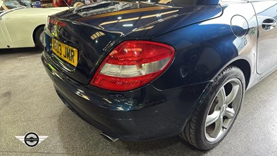 Lot 332 - 2004 MERCEDES SLK 350 AUTO