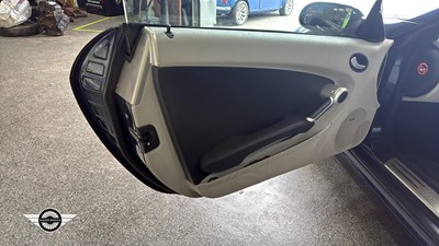 Lot 332 - 2004 MERCEDES SLK 350 AUTO