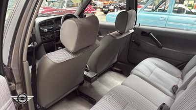 Lot 340 - 1993 VOLKSWAGEN PASSAT CL