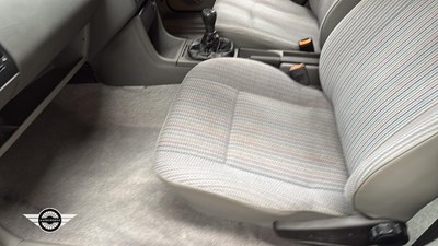 Lot 340 - 1993 VOLKSWAGEN PASSAT CL