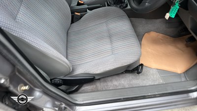 Lot 340 - 1993 VOLKSWAGEN PASSAT CL