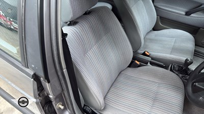 Lot 340 - 1993 VOLKSWAGEN PASSAT CL