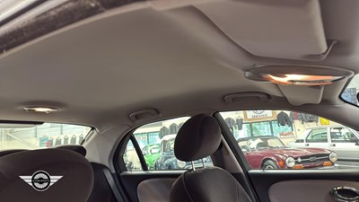 Lot 368 - 2003 ROVER 75 CLUB SE T