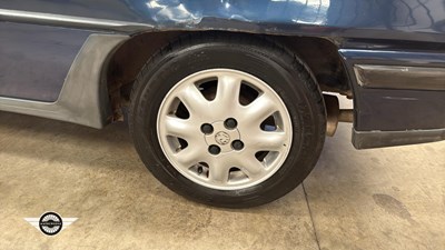 Lot 767 - 1992 VAUXHALL ASTRA CONVERTIBLE