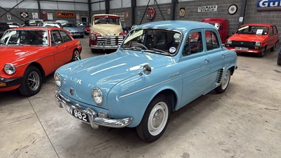 Lot 150 - 1959 RENAULT DAUPHINE