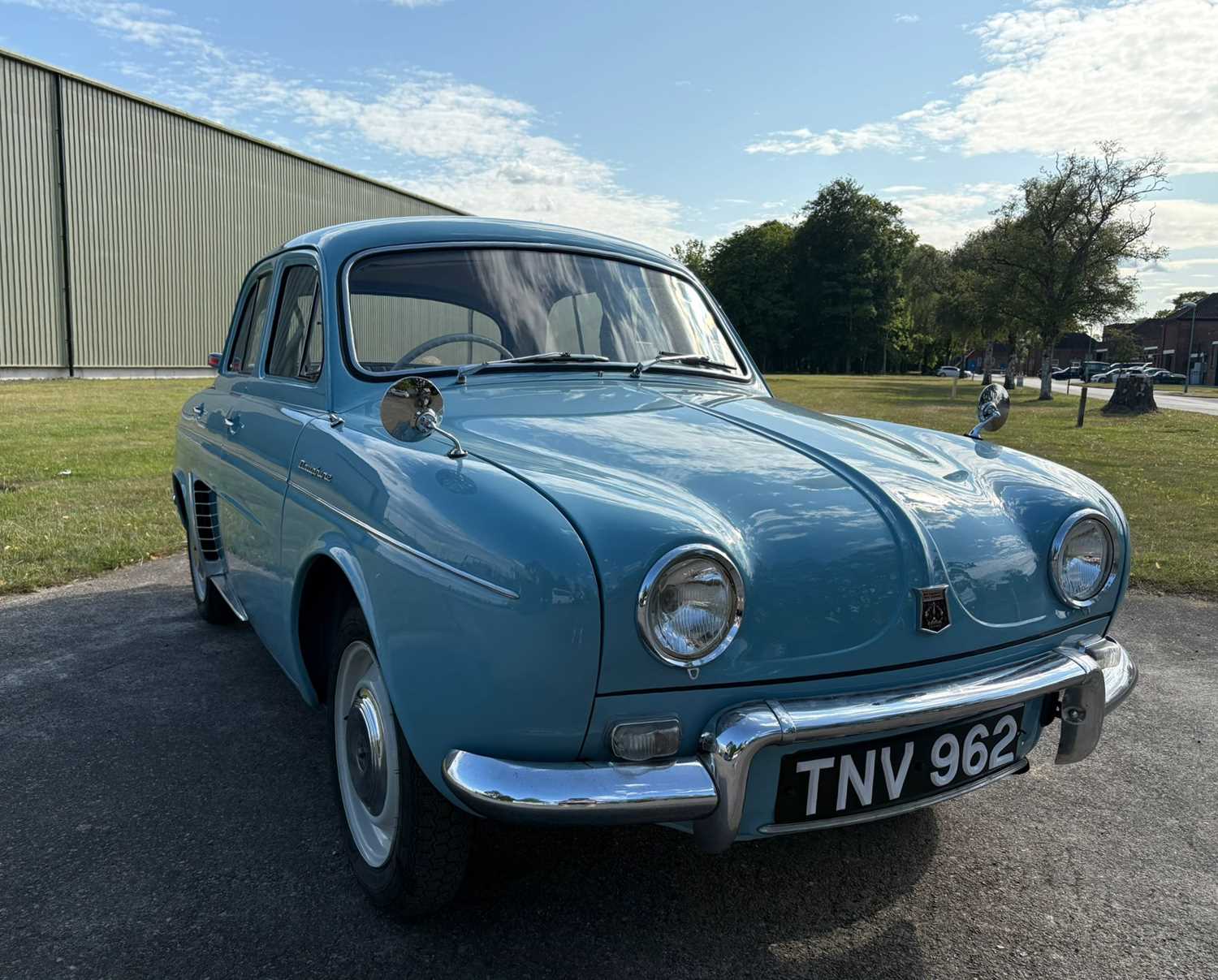 Lot 150 - 1959 RENAULT DAUPHINE