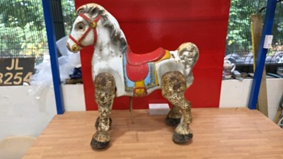 Lot 285 - MOBO BRONCO CHILD'S HORSE