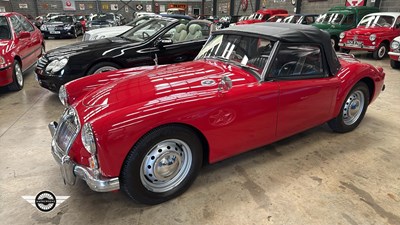 Lot 604 - 1960 MG A