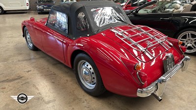 Lot 604 - 1960 MG A