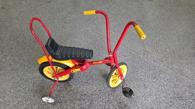 Lot 789 - RALEIGH CHIPPY CHILD'S BIKE