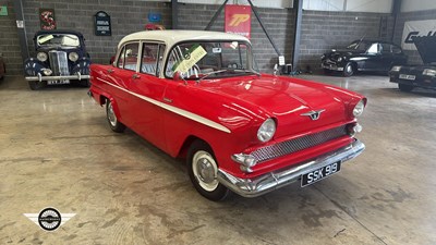 Lot 303 - 1961 VAUXHALL VICTOR DELUXE