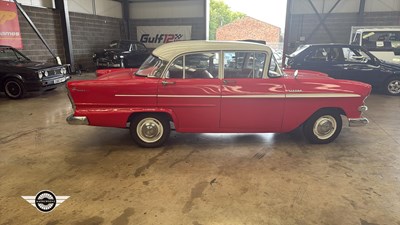 Lot 303 - 1961 VAUXHALL VICTOR DELUXE