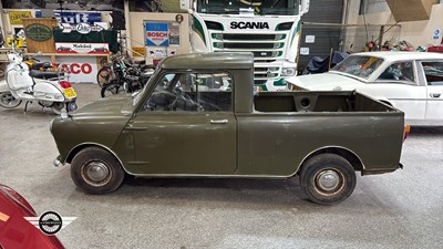 Lot 707 - 1974 MORRIS MINI