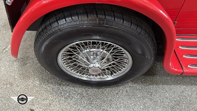 Lot 464 - 1975 DAIMLER SOVEREIGN 4.2 LWB AUTO (BASED ON A STEADMAN JAGUAR TS100)