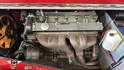 Lot 464 - 1975 DAIMLER SOVEREIGN 4.2 LWB AUTO (BASED ON A STEADMAN JAGUAR TS100)