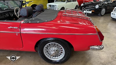 Lot 661 - 1973 MG B