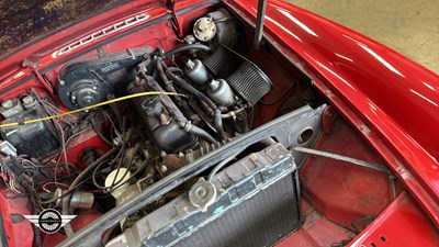 Lot 661 - 1973 MG B