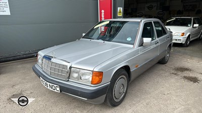 Lot 588 - 1991 MERCEDES 190E AUTO