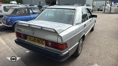 Lot 588 - 1991 MERCEDES 190E AUTO