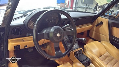 Lot 512 - 1991 ALFA ROMEO SPIDER