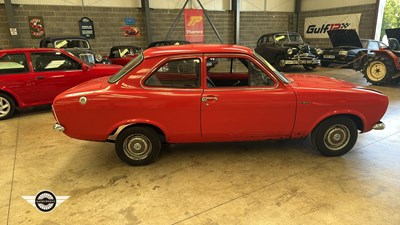 Lot 36 - 1974 FORD ESCORT 1100 BASE