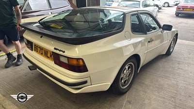 Lot 260 - 1985 PORSCHE 944