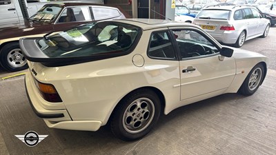 Lot 260 - 1985 PORSCHE 944