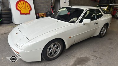 Lot 260 - 1985 PORSCHE 944