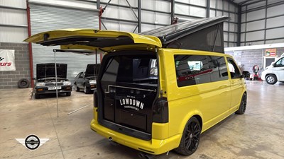 Lot 780 - 2017 VOLKSWAGEN TRANSPORTER T28 S-LINE TD