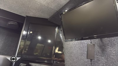 Lot 780 - 2017 VOLKSWAGEN TRANSPORTER T28 S-LINE TD