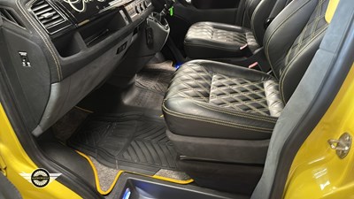 Lot 780 - 2017 VOLKSWAGEN TRANSPORTER T28 S-LINE TD