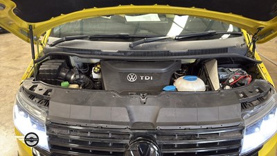 Lot 780 - 2017 VOLKSWAGEN TRANSPORTER T28 S-LINE TD