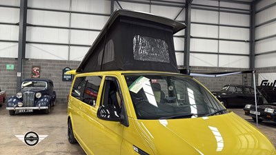 Lot 780 - 2017 VOLKSWAGEN TRANSPORTER T28 S-LINE TD