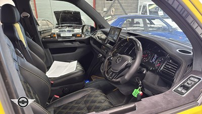 Lot 780 - 2017 VOLKSWAGEN TRANSPORTER T28 S-LINE TD