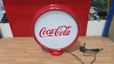 Lot 499 - COCA COLA , DOUBLE SIDED LIGHT UP SIGN 16" DIA
