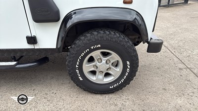 Lot 778 - 2011 LAND ROVER DEFENDER 90 HARD TOP TD
