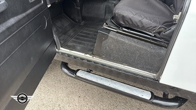 Lot 778 - 2011 LAND ROVER DEFENDER 90 HARD TOP TD