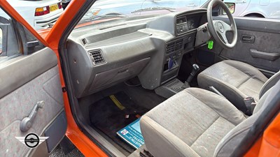 Lot 272 - 1987 AUSTIN MAESTRO 700 L