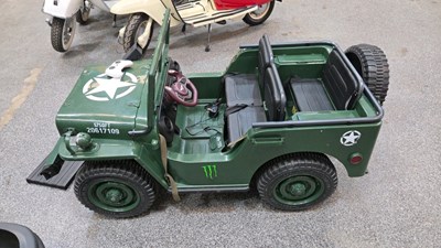 Lot 183 - 3 SEATER ARMY JEEP ELECTRIC CAR