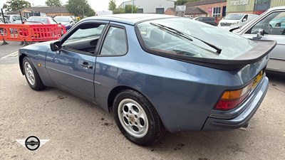 Lot 121 - 1989 PORSCHE 944