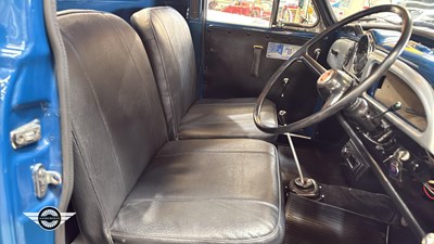 Lot 155 - 1972 MORRIS 6 CWT VAN