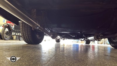 Lot 888 - 1971 JENSEN