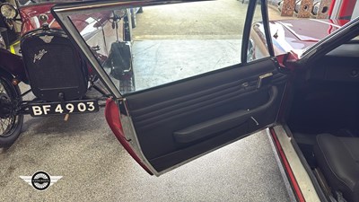 Lot 888 - 1971 JENSEN